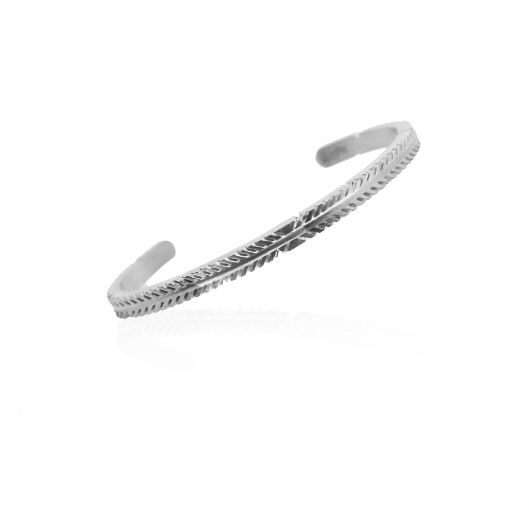 Nebu Gold 24k Platinum Tribal Embellished Bangle Front View 2
