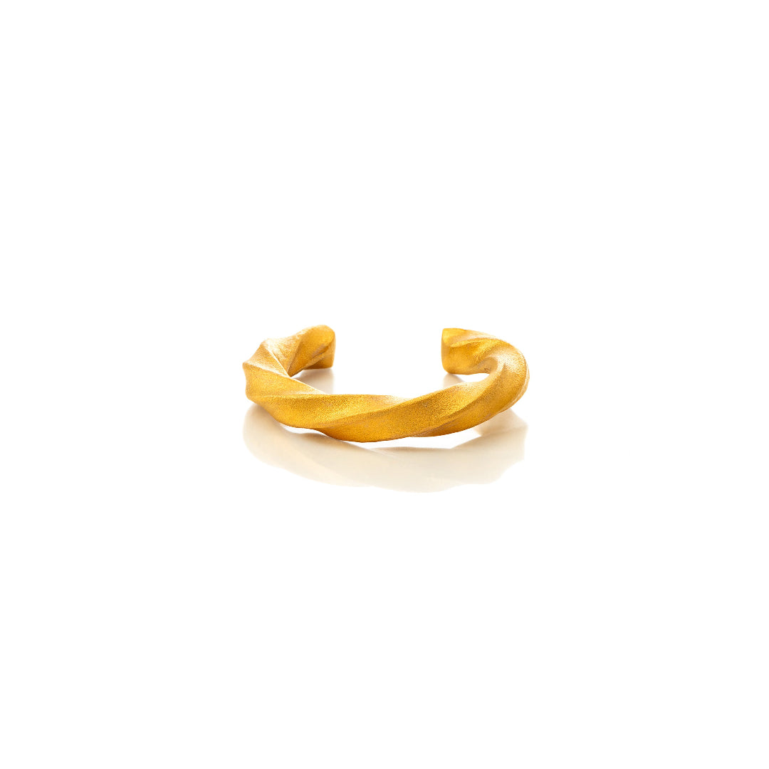 Nebu Gold 24k Gold Bullion Twist Ring Front View