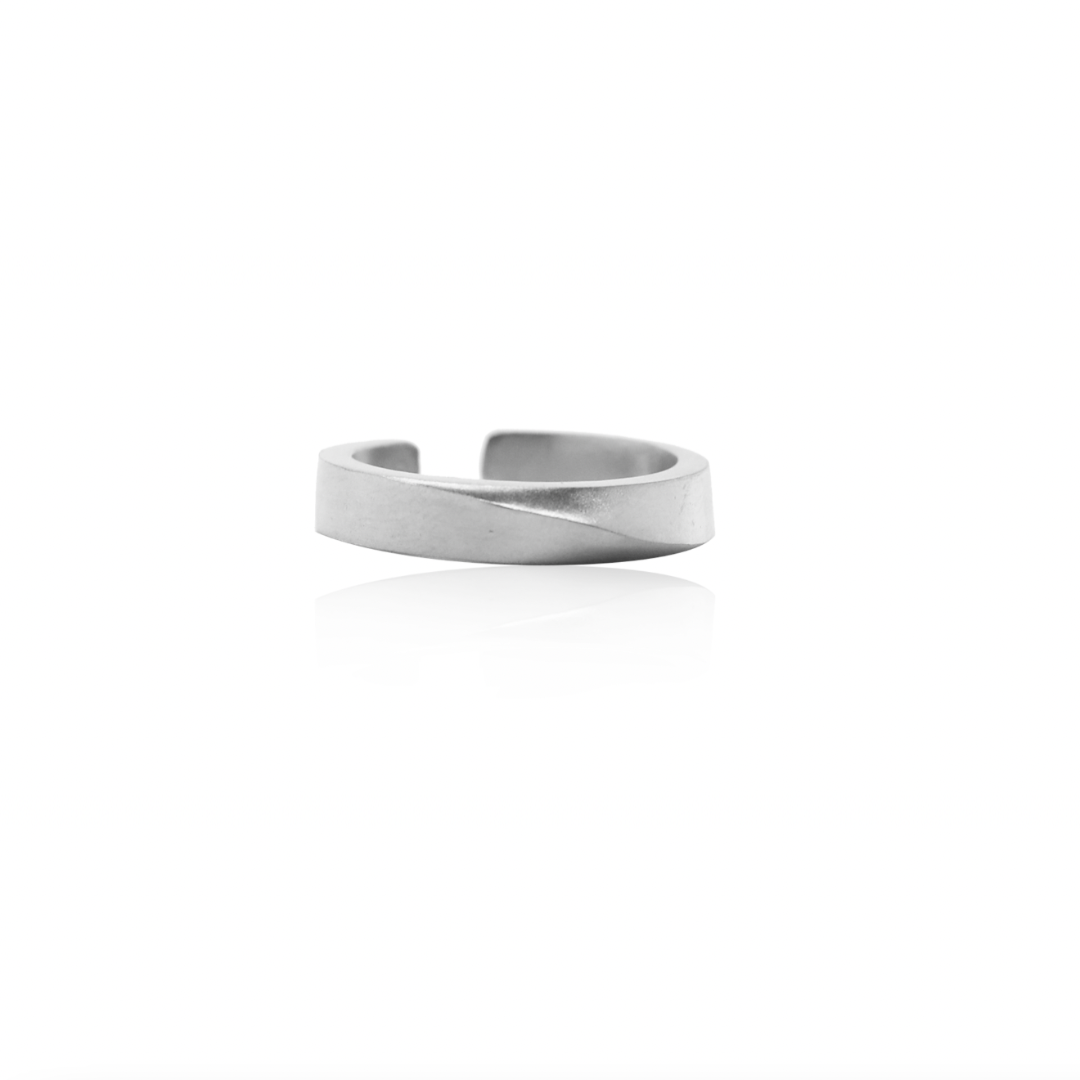 Nebu Gold 24k Platinum Ridge Ring Side View
